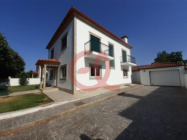 Casa alugar em Santa Marta De Portuzelo, Petigueiras Casa alugar em Santa Marta De Portuzelo, Petigueiras