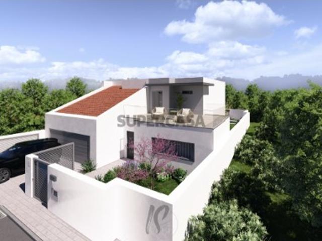Casa venda em Marinha Grande, Leiria