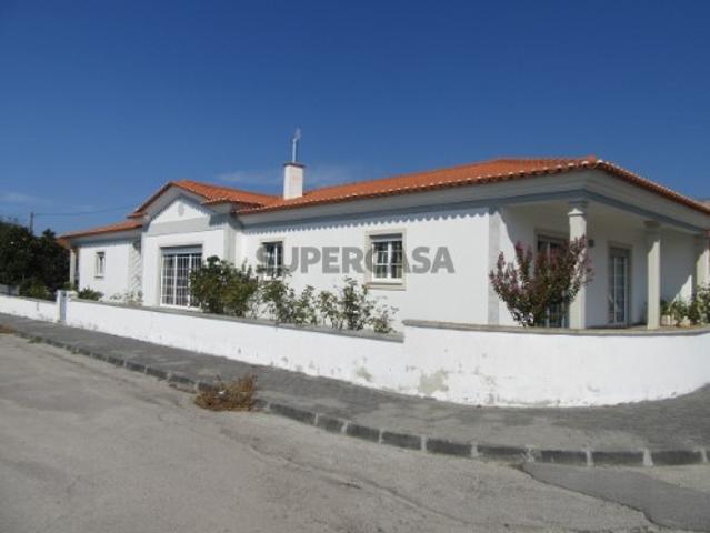 Casa venda em Marinha Grande, Leiria
