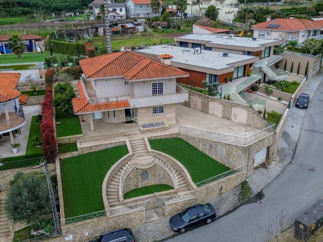Casa venda em Sande (São Martinho), Guimarães