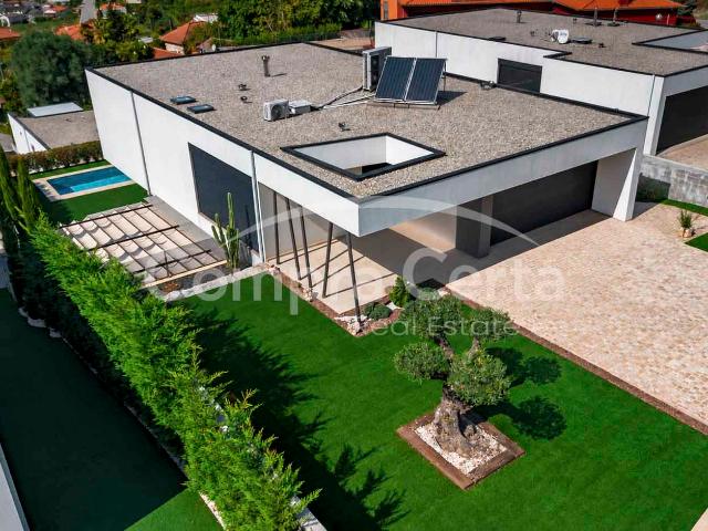 Casa venda em Prazins (Santa Eufémia), Guimarães