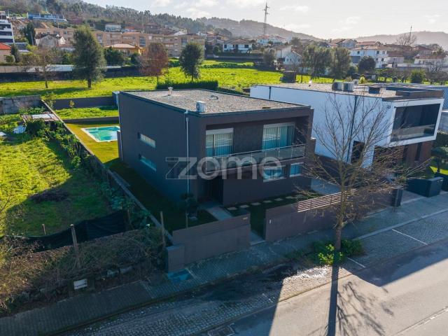 Casa venda em Infias, Vizela