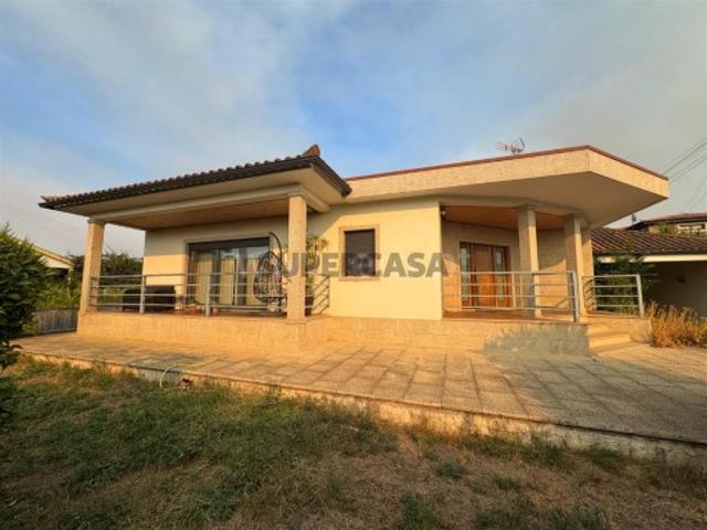 Casa venda em Chaves, Vila Real