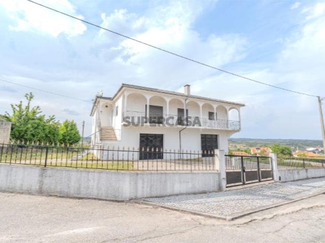 Casa venda em Argeriz, Vila Real