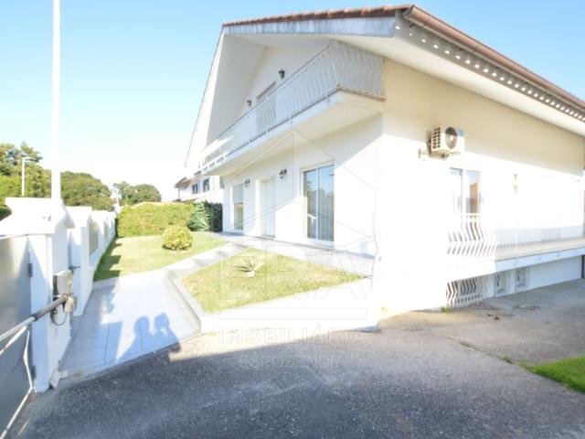 Casa venda em Esposende, Braga