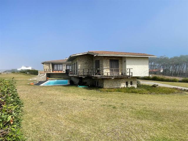 Vivenda venda em Apúlia, Ofir