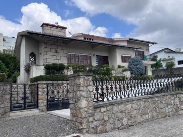 Casa venda em Arcozelo, Braga