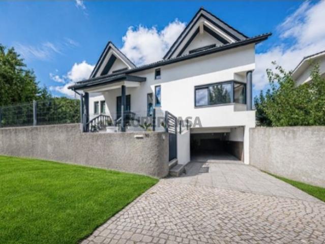 Casa venda em Travassós de Baixo, Viseu