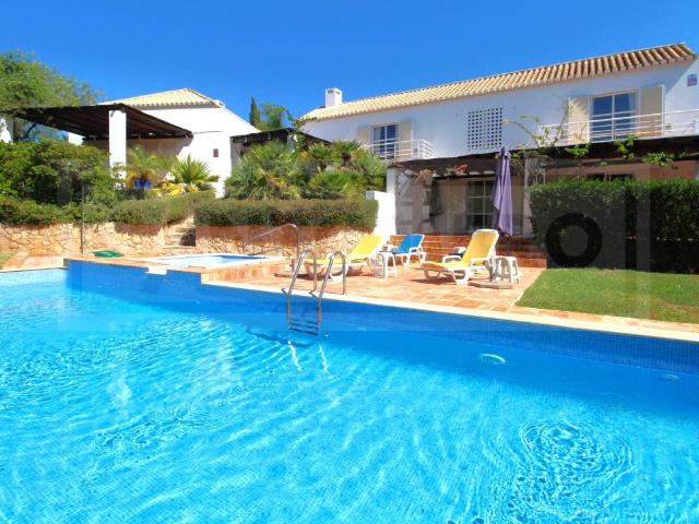 Vivenda venda em Barrancos, Albufeira