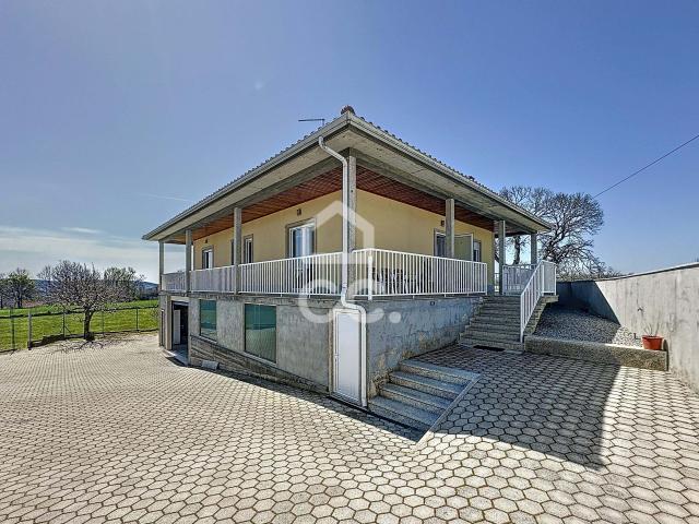 Casa venda em Montalegre, Vila Real