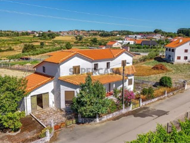 Casa venda em Argeriz, Vila Real
