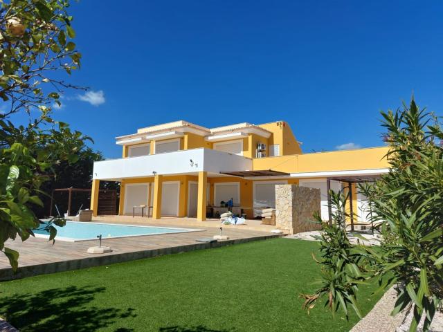 Vivenda venda em Carvoeiro, Faro