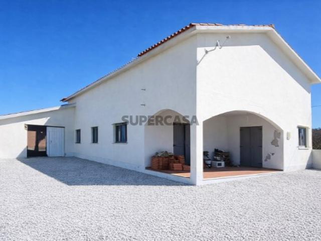 Casa venda em Alcobaça, Leiria