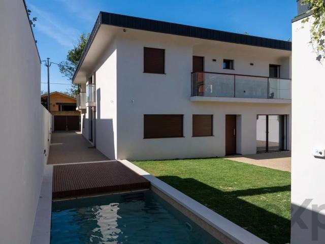 Vivenda venda em Vila Nova De Gaia, Porto