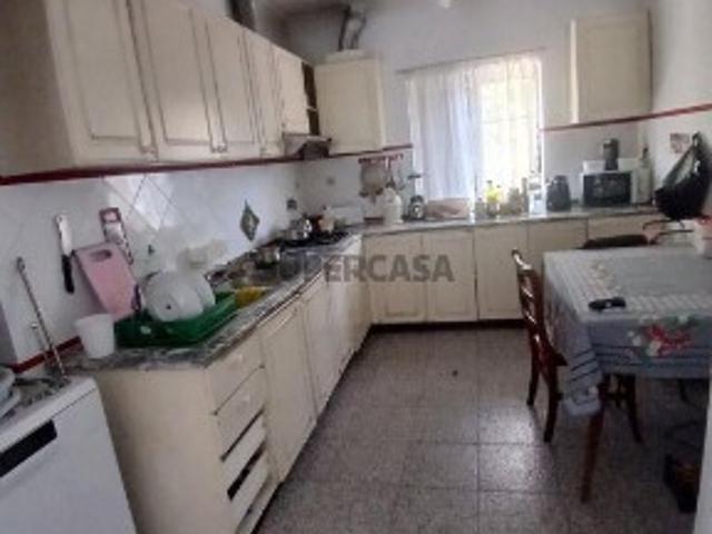 Casa venda em Coimbrã, Almalaguês
