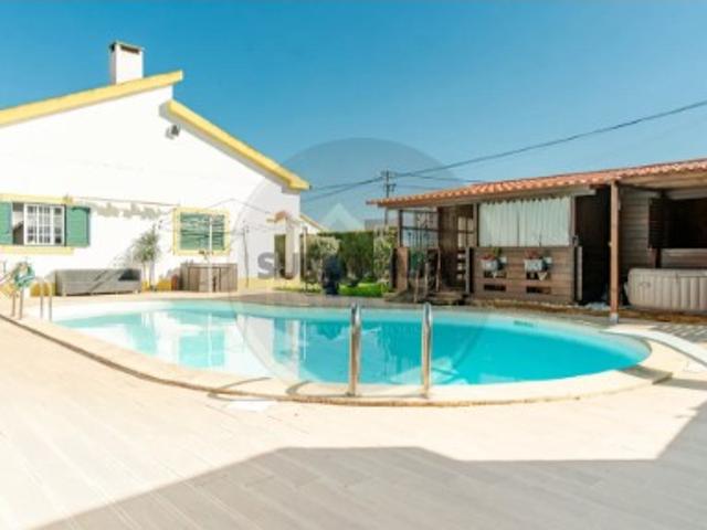 Casa venda em Azeitão (São Lourenço e São Simão), Setúbal