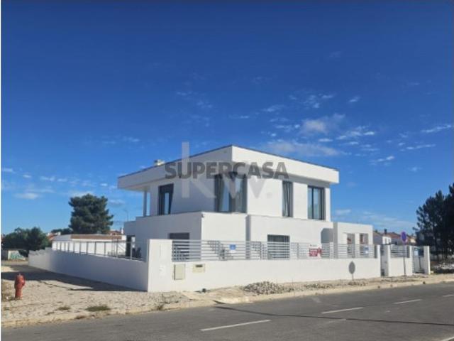 Casa venda em Azeitão (São Lourenço e São Simão), Setúbal