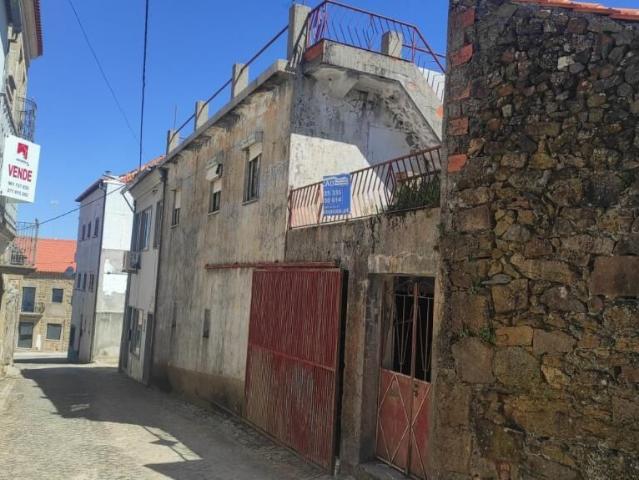 Casa venda em Sabugal, Sabugal e Aldeia de Santo António