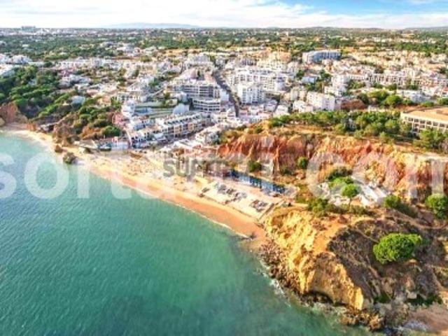 Casa venda em Albufeira e Olhos de Água, Albufeira
