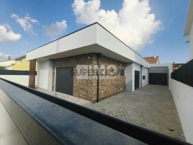 Casa venda em Fernão Ferro, Seixal