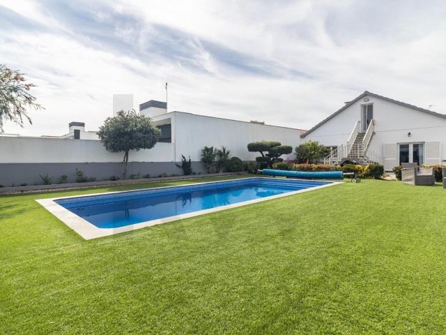 Vivenda venda em Laranjeiras, Seixal