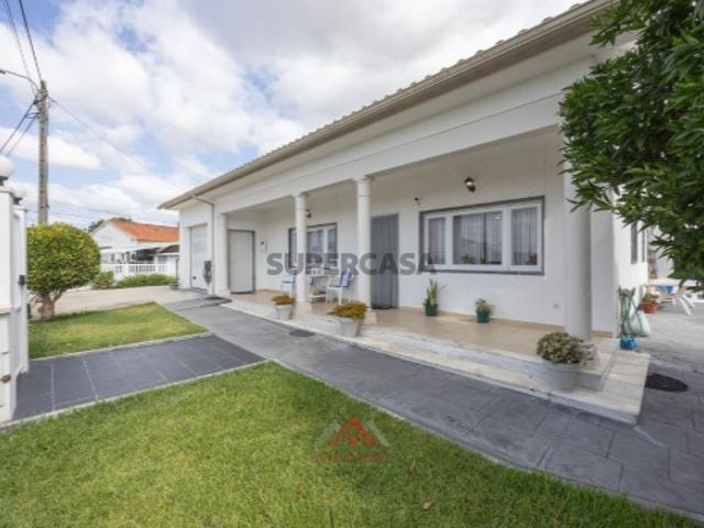 Casa venda em Marinheiros, Leiria