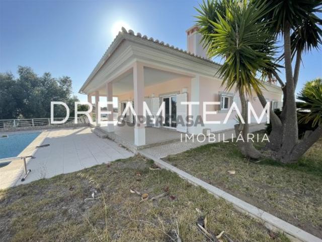 Casa venda em Sesimbra