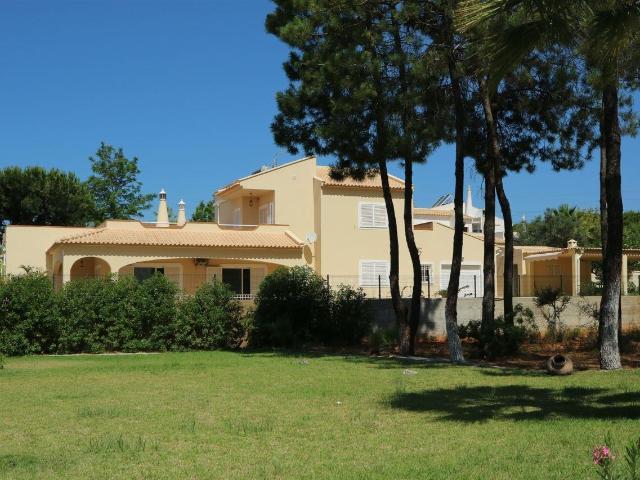 Vivenda venda em Loulé, Faro