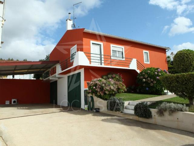 Vivenda venda em Rio Maior, Santarém
