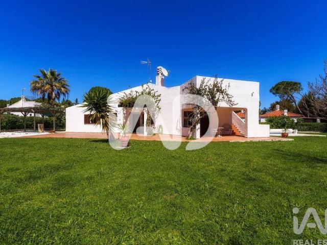 Vivenda venda em Canada, Tavira