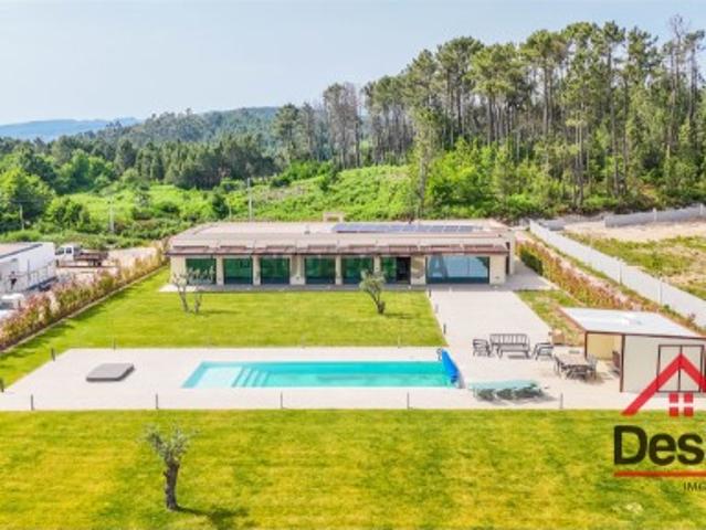 Casa venda em Castro Daire, Viseu