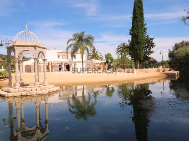 Casa venda em Estômbar, Faro