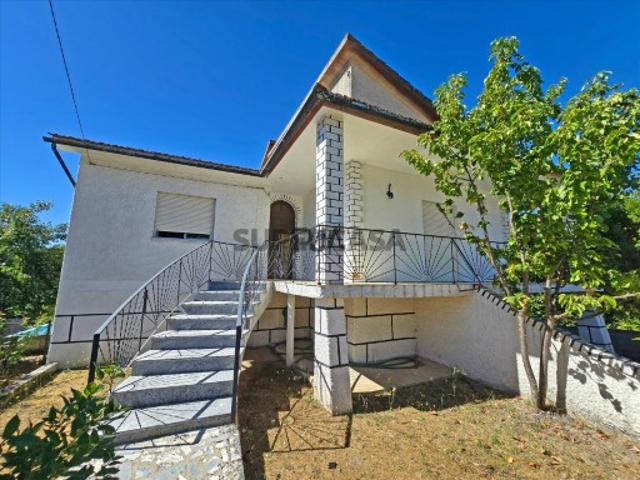 Casa venda em Penalva Do Castelo, Viseu