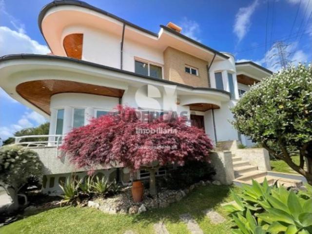 Casa venda em Maia, Gueifães