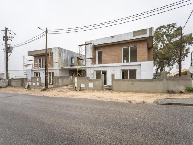Casa venda em Azeitão (São Lourenço e São Simão), Setúbal