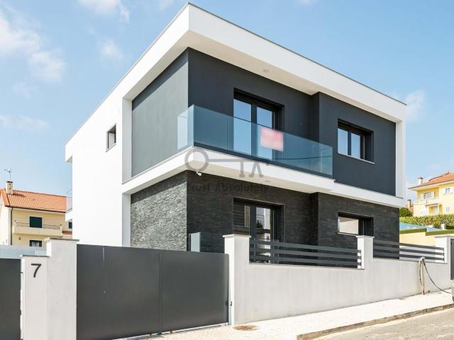 Vivenda venda em Póvoa De Santa Iria, Bragadas
