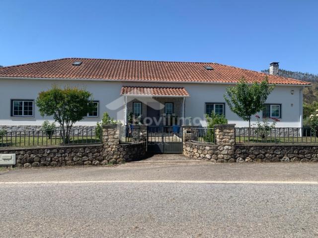 Casa venda em Castelo Branco, Ourondo