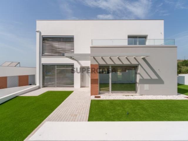 Casa venda em Batalha, Leiria