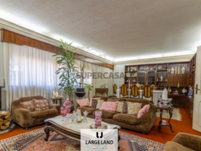 Casa venda em Santa Maria Da Feira, Aveiro