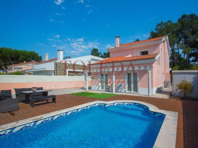 Casa venda em Azeitão (São Lourenço e São Simão), Setúbal