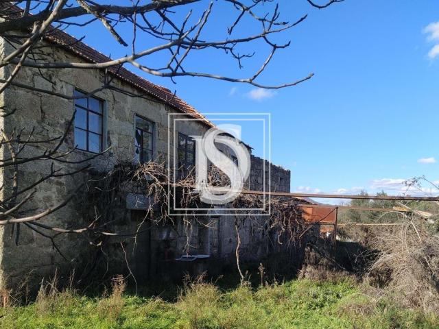 Casa venda em Castelo Branco, Caria