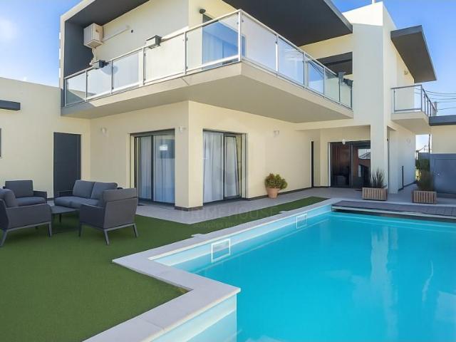 Vivenda venda em Seixal, Fernão Ferro