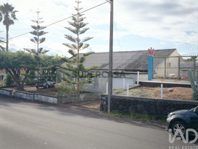 Casa venda em Açores, Madalena