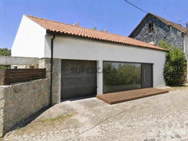 Casa venda em Couto Do Mosteiro, Viseu