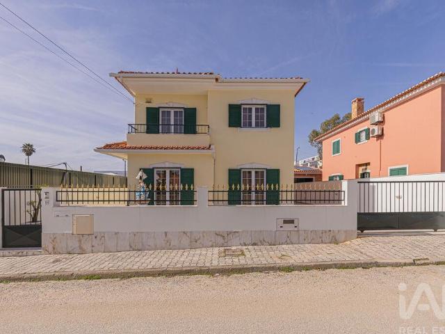 Casa venda em Palhais, Setúbal