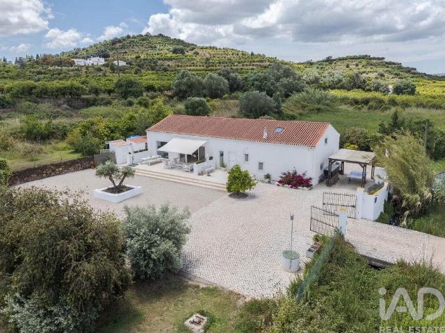 Vivenda venda em Pinheiro e Garrado, Silves