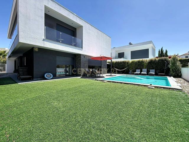 Casa venda em Botequim, Almada