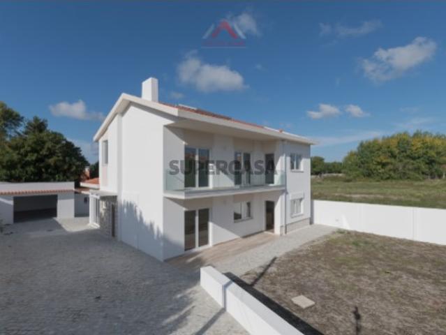 Casa venda em Marinha Grande, Leiria
