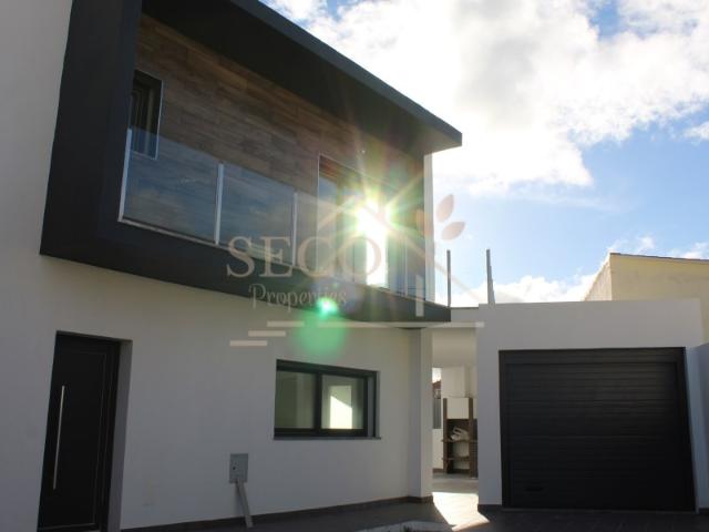 Casa venda em Grelhal, Setúbal