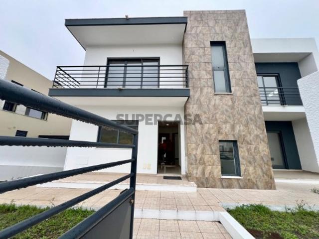 Casa venda em Quinta das Amoreiras, Almada